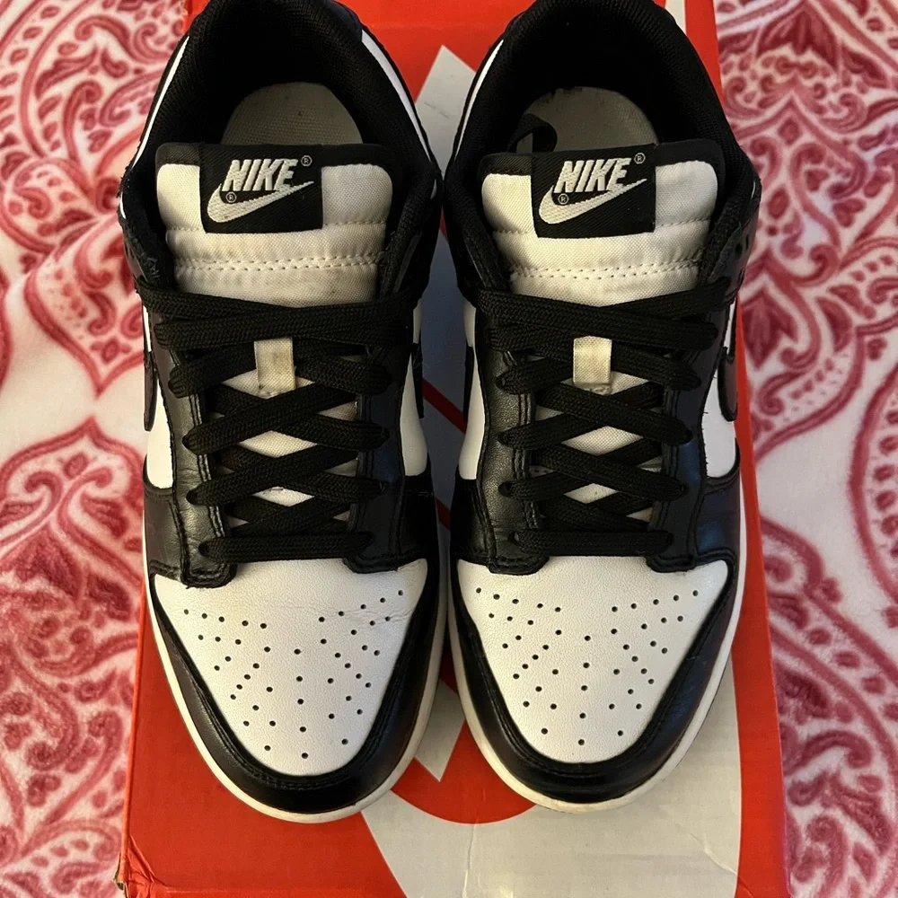 Nike Dunk Lows in White and Black (Pandas) - Picture 2 of 5